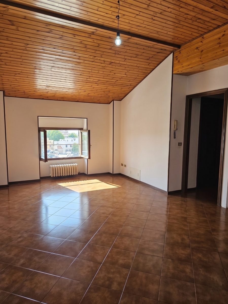 Appartamento - Sale Marasino